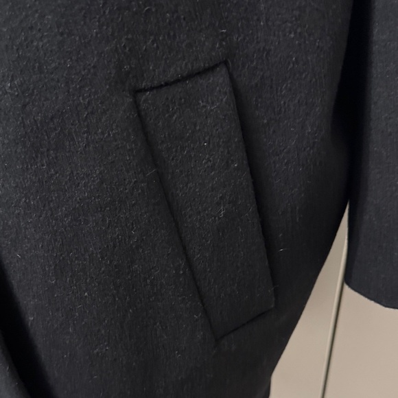 Wool Single Button, Lined Women's Relaxed Coat - Picture 3 of 9